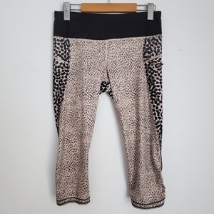 Lululemon Leopard Print Crop Leggings Size 6